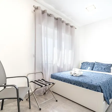 New Luxury Penthouse Beachfront In The Algarve Апартаменты