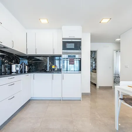 New Luxury Penthouse Beachfront In The Algarve *