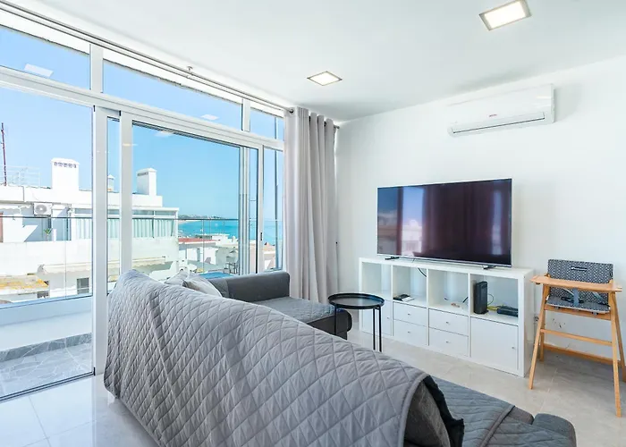 New Luxury Penthouse Beachfront In The Algarve Apartment